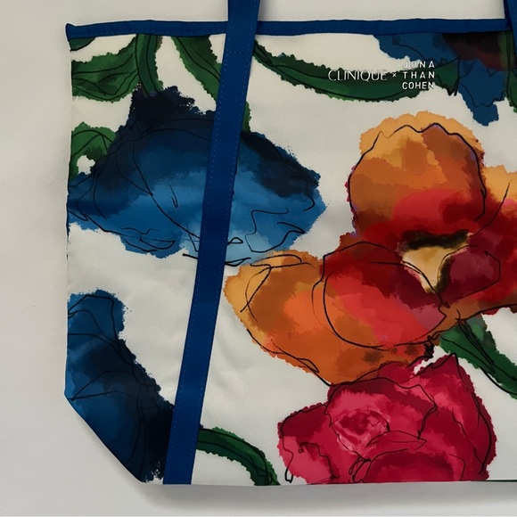 Clinique X Jonathan Cohen Springtime Poppy Floral Print Tote Bag One Size NWT - Picture 5 of 16